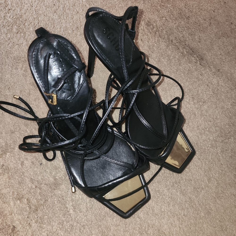 Leather heels 👠